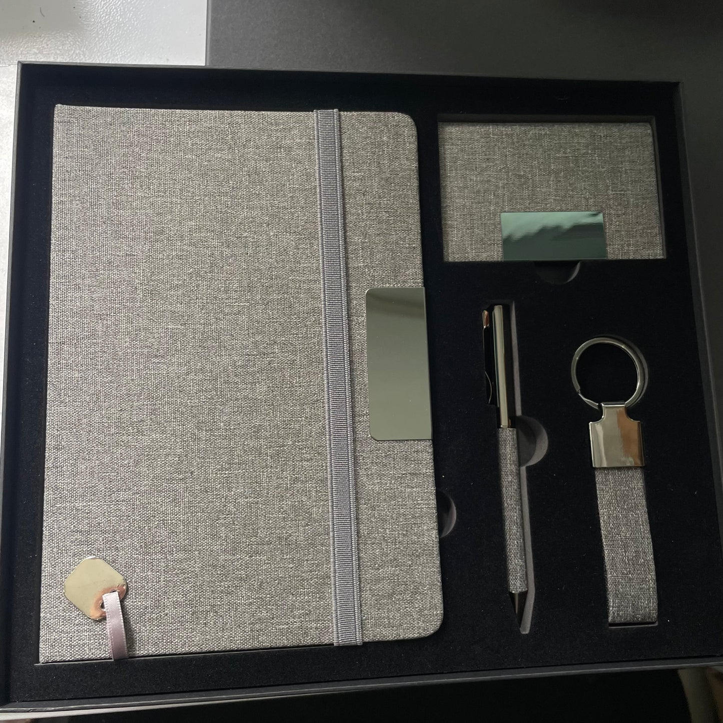 Coffret Noir Élégant Effet Jean – Coffret Cadeau Gravé Maroc