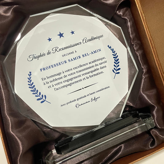 Trophée en Cristal Personnalisé – Gravure Récompense Maroc | Gifts House